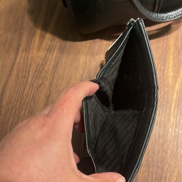 Steven Madden Small Crossover with Wallet - Picture 4 of 8